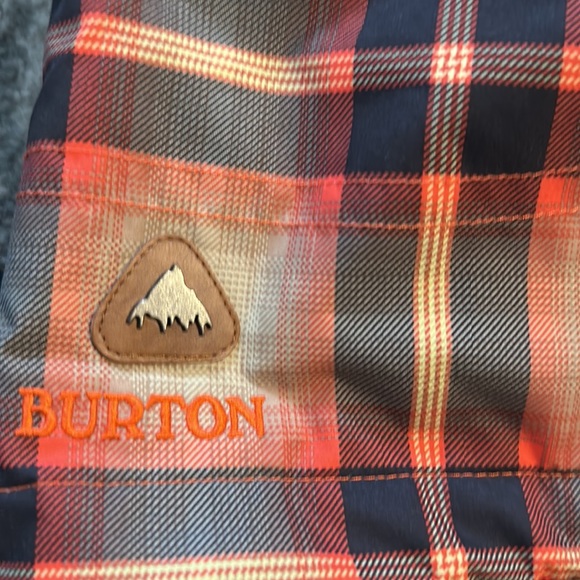 Burton, Dryride Medium #2 - Picture 2 of 4